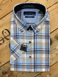 mans short sleeve shirt